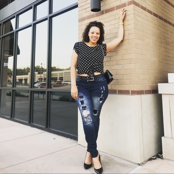 Meet your Posh Ambassador, Krys - Picture 2 of 2